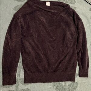 Gymshark Whitney Oversized/Off Shoulder Eyelash Knit Sweater